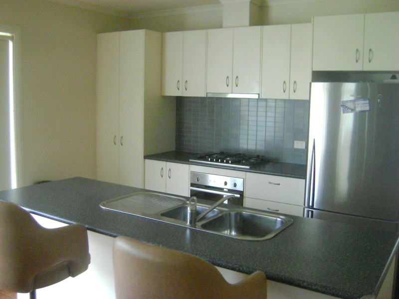 4 McSal  Street, Lovely Banks VIC 3221