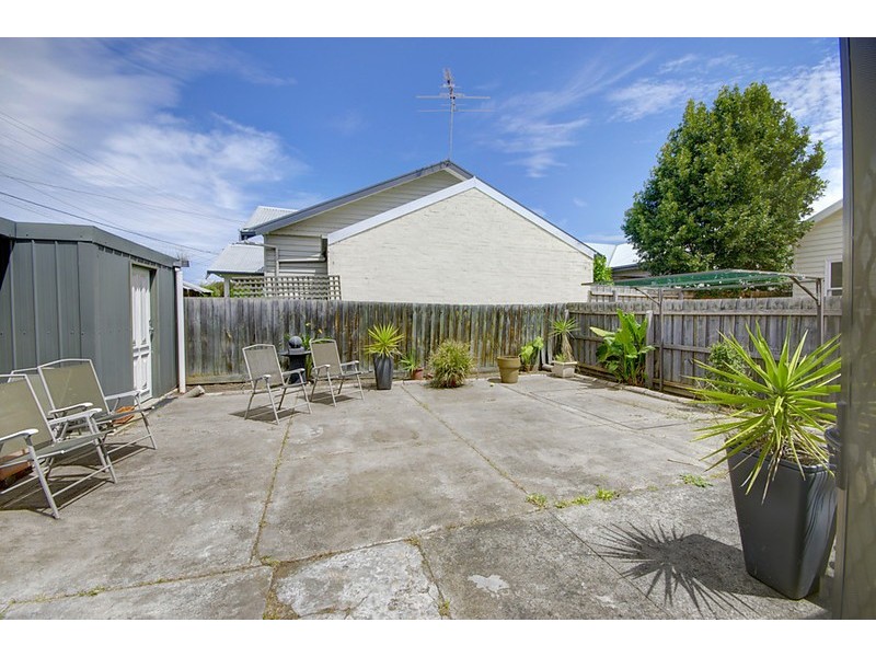 62 Ormond Road, East Geelong VIC 3219