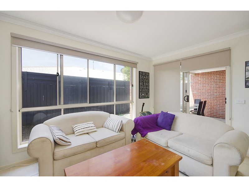 4/7 Isabella Street, Grovedale VIC 3216