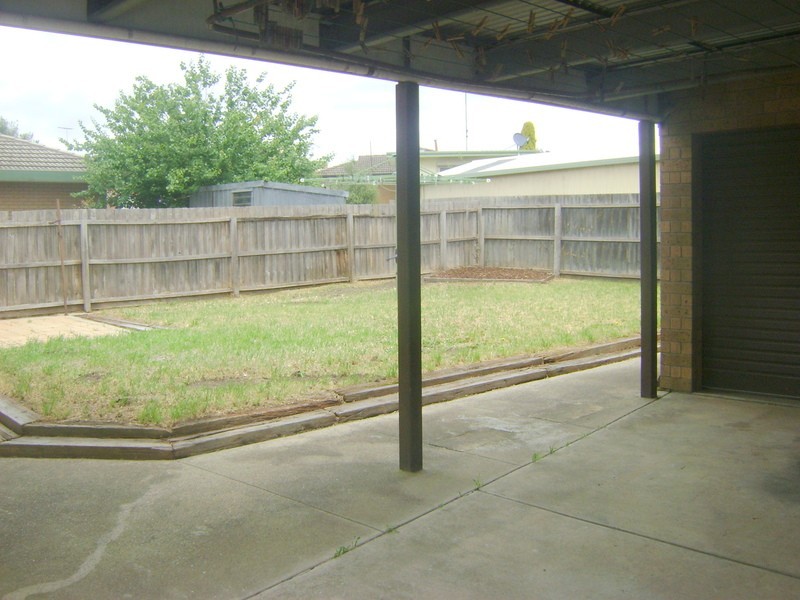 61 Torquay Road, Grovedale VIC 3216