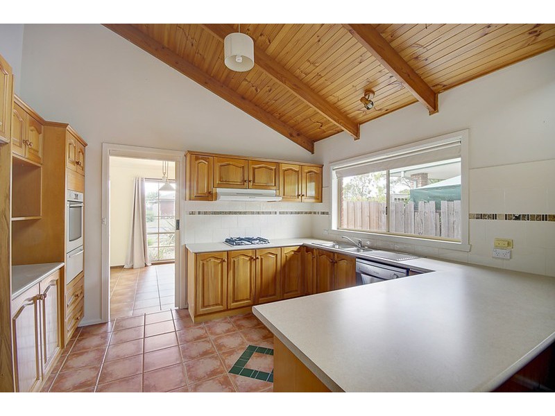 9 Ellstone Avenue, St Albans Park VIC 3219