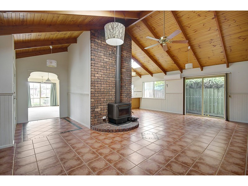 9 Ellstone Avenue, St Albans Park VIC 3219