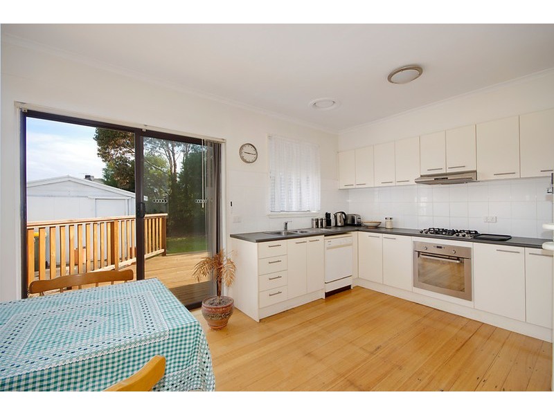 1 Azalea Court, Newcomb VIC 3219