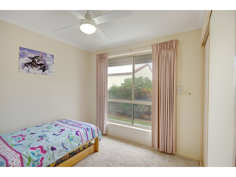 2/84 Forest Road, Lara VIC 3212