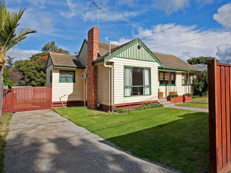 1 Laura Avenue, Belmont VIC 3216