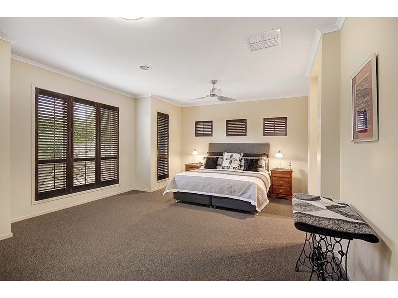 29  Exmoor Close, Highton VIC 3216