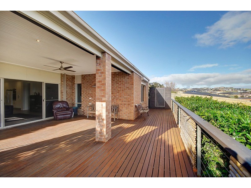 29  Exmoor Close, Highton VIC 3216