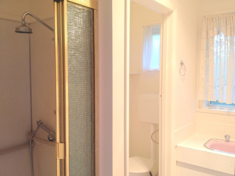 2/9 Elliott Avenue, Highton VIC 3216