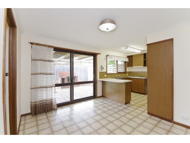 8 Stratford Court, Grovedale VIC 3216