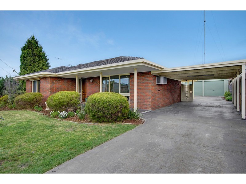 10 Grange Court, Corio VIC 3214