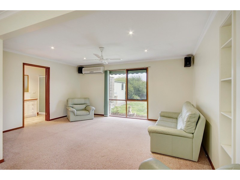 10 Grange Court, Corio VIC 3214