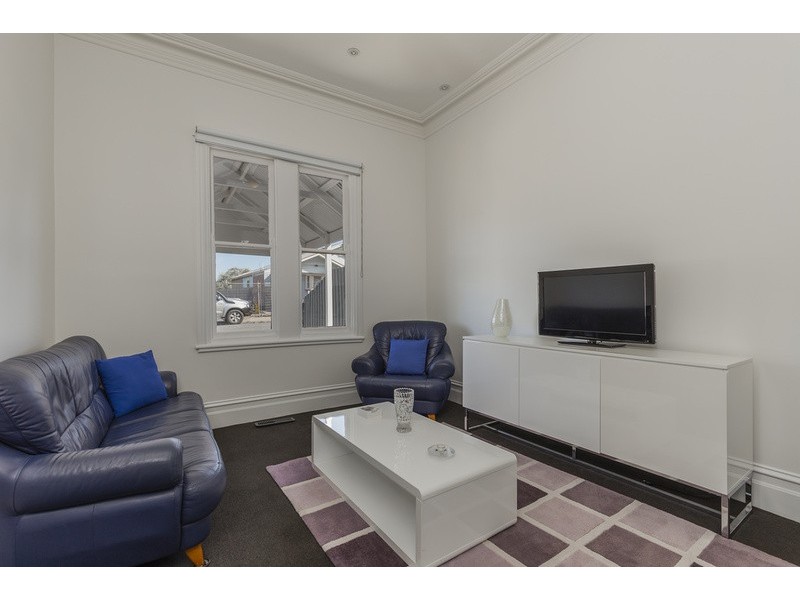 23 Belfast Street, Newtown VIC 3220