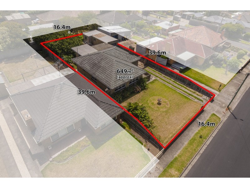 9 Charles Street, Newcomb VIC 3219