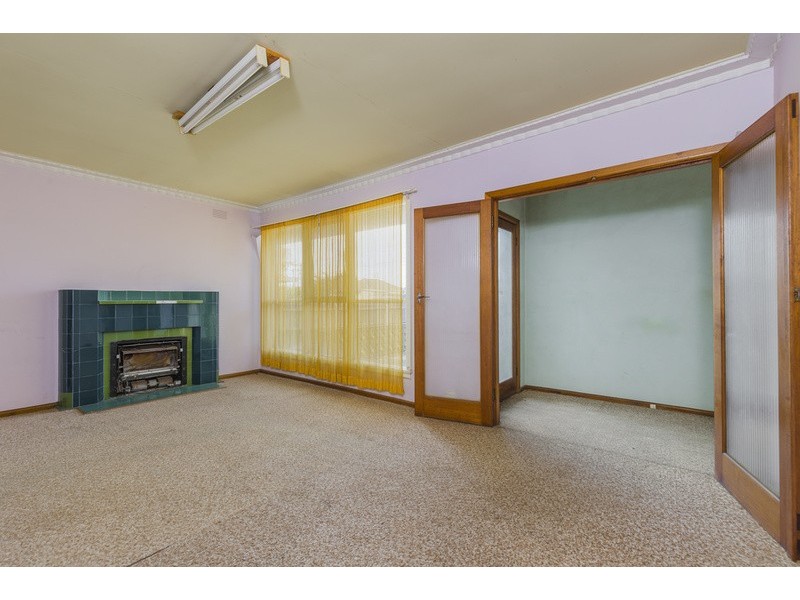 9 Charles Street, Newcomb VIC 3219