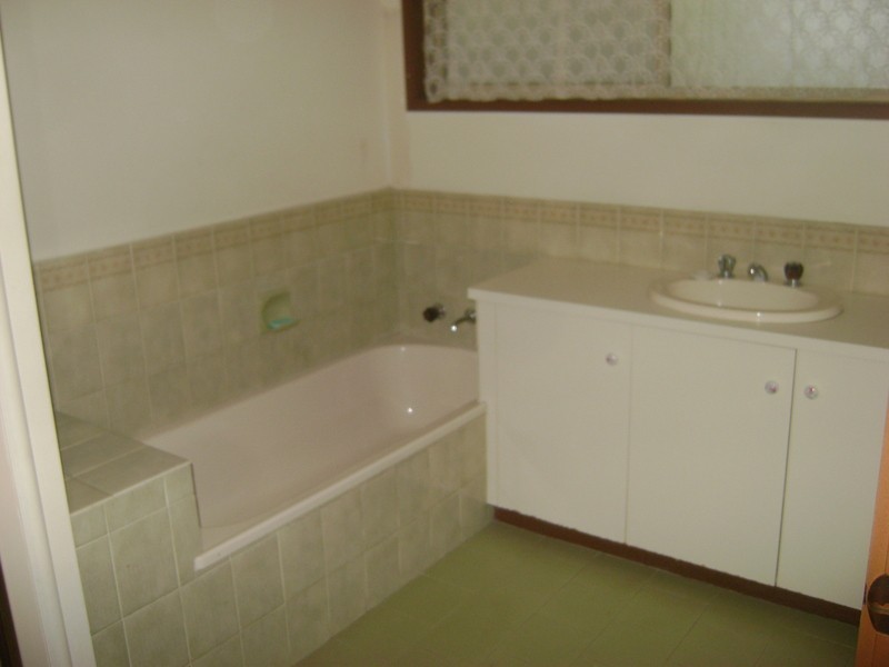 3/50 Moruya Drive, Grovedale VIC 3216