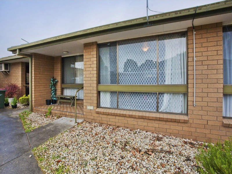 2/14 Fiona Avenue, Corio VIC 3214