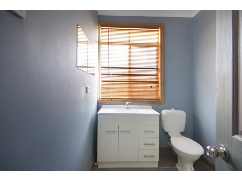 20 Bingara Avenue, Norlane VIC 3214