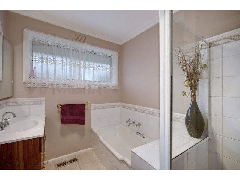 29 Kingston Street, Grovedale VIC 3216