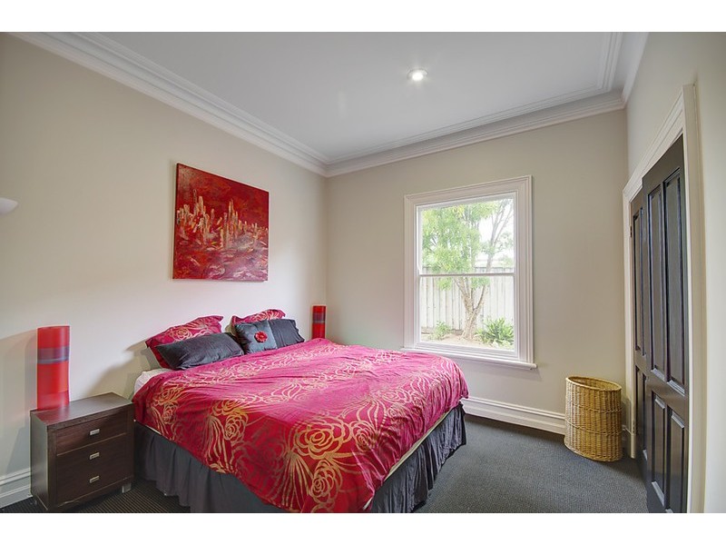 21 Strachan Avenue, Manifold Heights VIC 3218