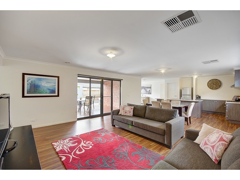 37 Estuary Boulevard, Leopold VIC 3224