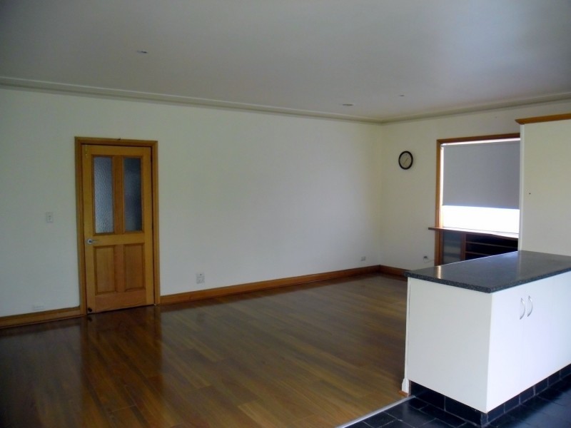 378 Pakington Street, Newtown VIC 3220