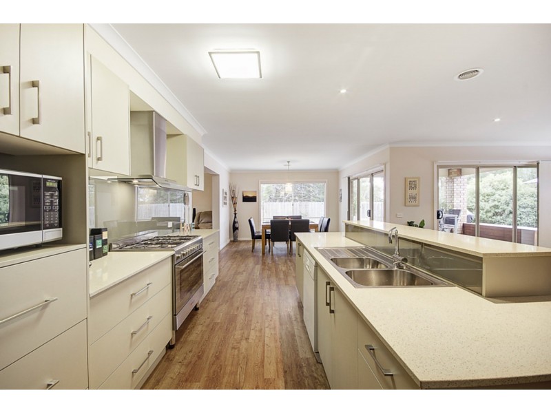 29  Hoddle Drive, Leopold VIC 3224