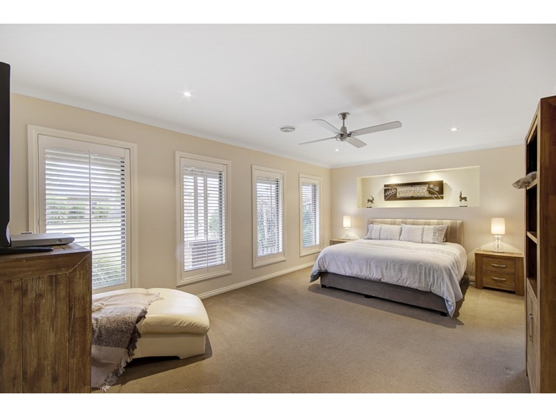 29  Hoddle Drive, Leopold VIC 3224