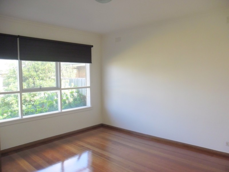 9 Charles Street, Newcomb VIC 3219