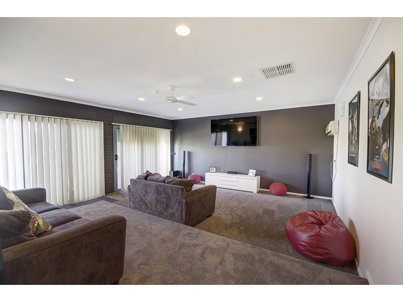 61 Homestead Drive, St Albans Park VIC 3219