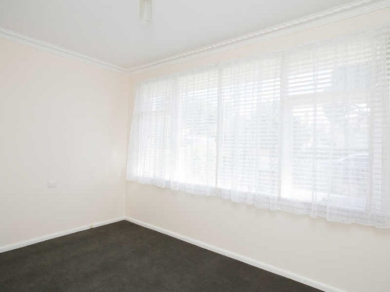 15 Strickland Avenue, Highton VIC 3216