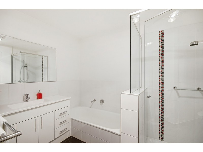 98 Clarence Street, Geelong West VIC 3218