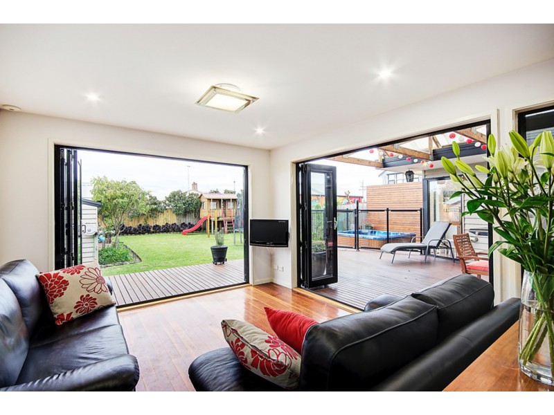 98 Clarence Street, Geelong West VIC 3218