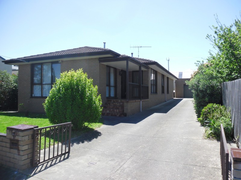 17 Richmond Crescent, Geelong VIC 3220