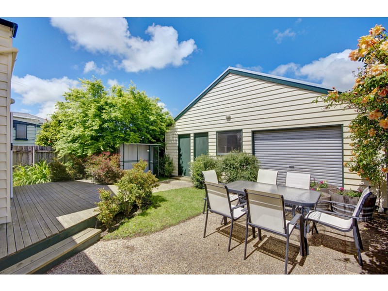 12 Grey Street, East Geelong VIC 3219