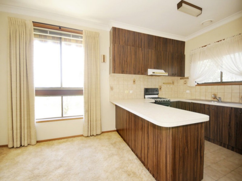 1/17 Clarke Avenue, Belmont VIC 3216