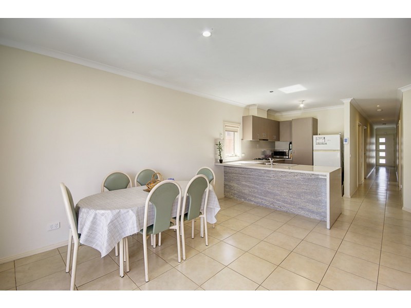 1/4 Grafton Street, St Albans Park VIC 3219