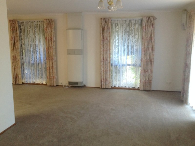 11 Wellwood Avenue, Norlane VIC 3214