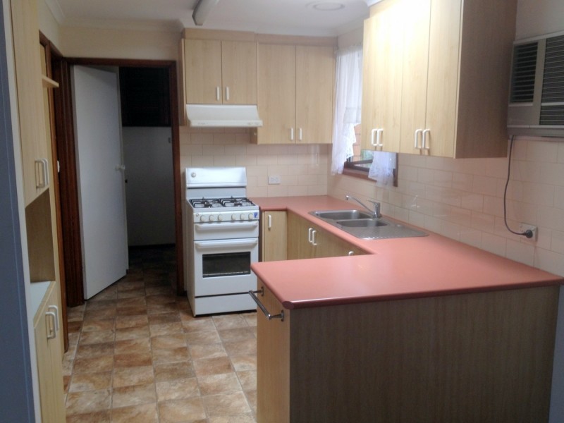 11 Wellwood Avenue, Norlane VIC 3214