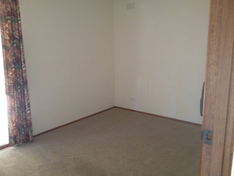 11 Wellwood Avenue, Norlane VIC 3214