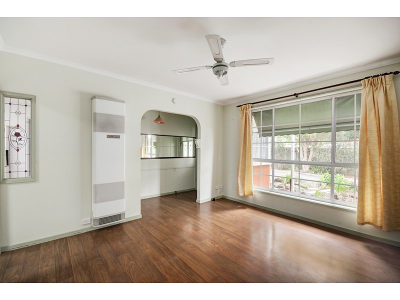 2/38 Orbit Drive, Whittington VIC 3219