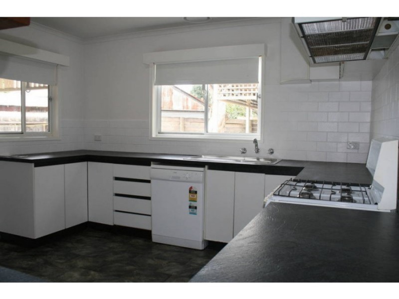 1 Thear Street, East Geelong VIC 3219