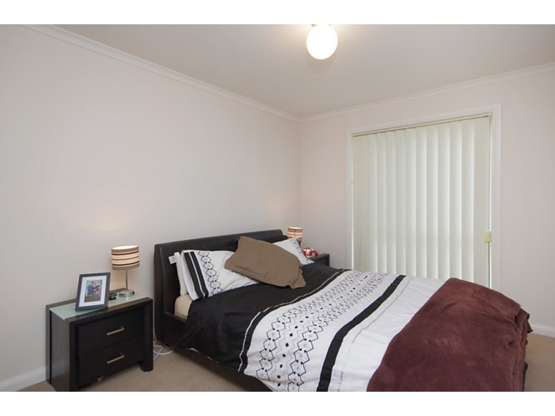 2/79 Matthews Road, Lovely Banks VIC 3221