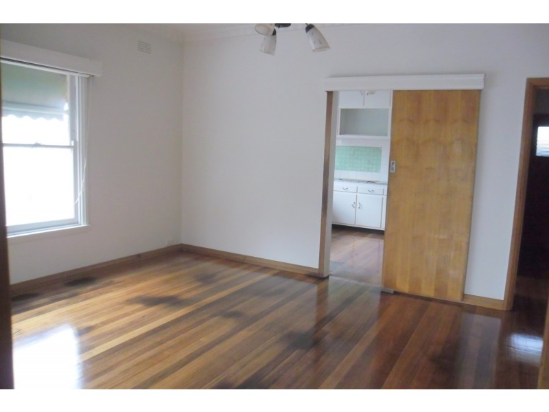 34 Regent Street, Whittington VIC 3219