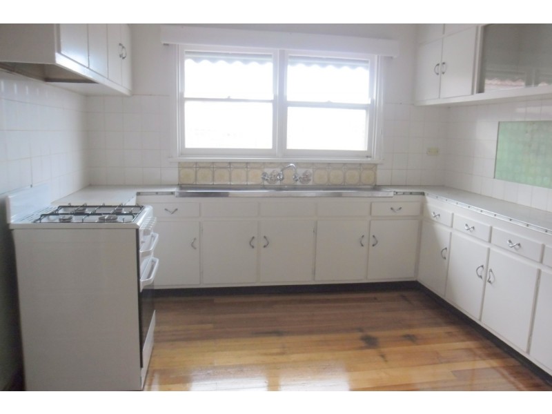 34 Regent Street, Whittington VIC 3219