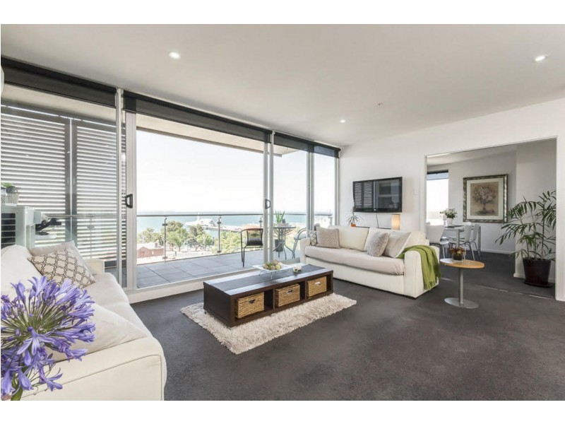 604/8 Gheringhap Street, Geelong VIC 3220