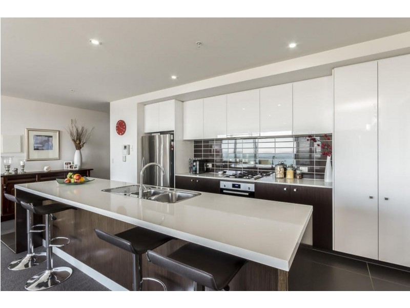 604/8 Gheringhap Street, Geelong VIC 3220