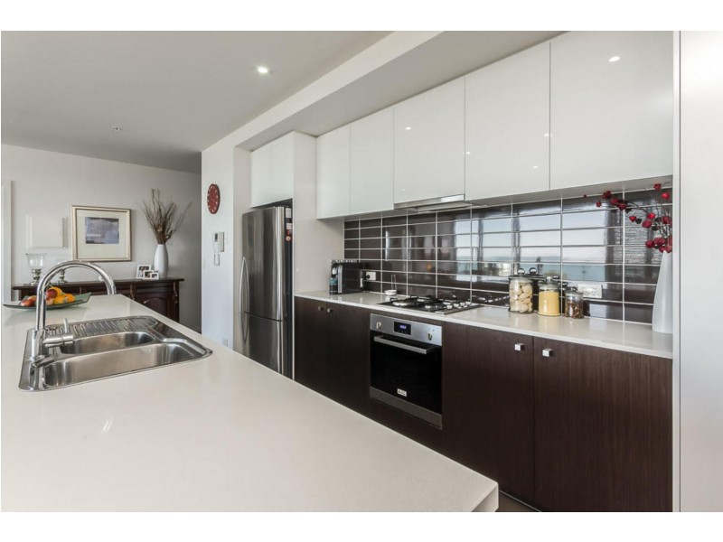 604/8 Gheringhap Street, Geelong VIC 3220