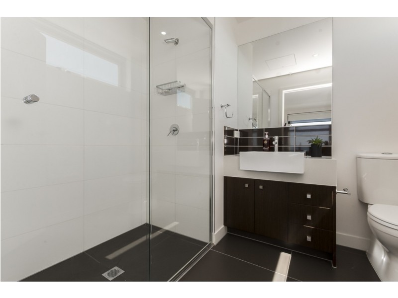 604/8 Gheringhap Street, Geelong VIC 3220