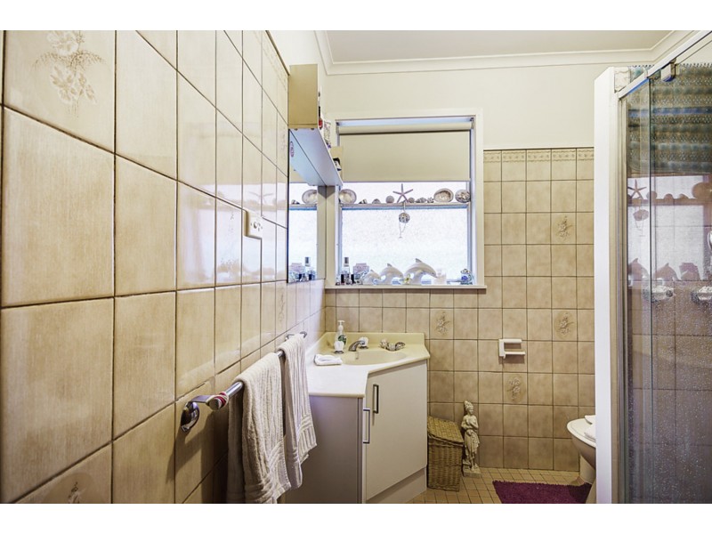 3 Banksia Court, Newcomb VIC 3219