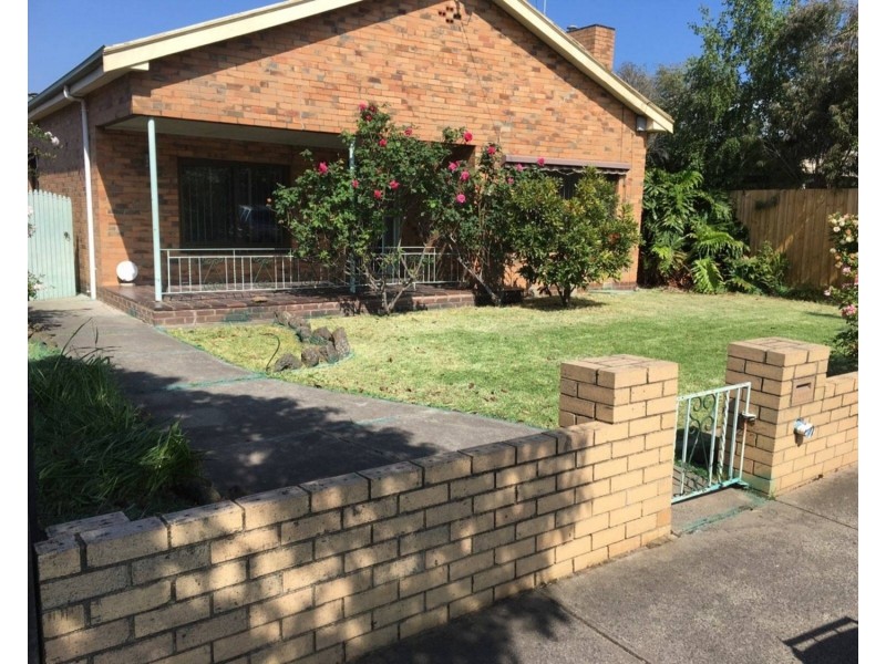 246 Shannon Avenue, Geelong West VIC 3218